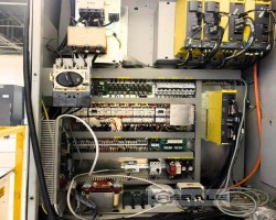 Maschine: BRIDGEPORT GX 800 Vertikale CNC Bearbeitungszentren