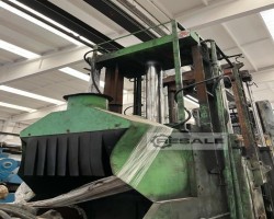Maschine: FRANCIS SHAW K7-MK5 Hydraulischer Trichter
