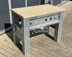 Maschine:  size 1.250x700x940 (BxTxH) Packtisch Arbeitstisch Schweißtisch