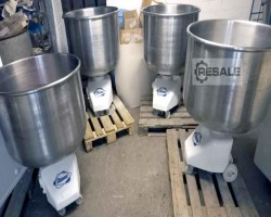 Maschine: DIOSNA SP 180 A Spiralkneter 180kg Teig ausfahrbar inkl. 5 Kessel