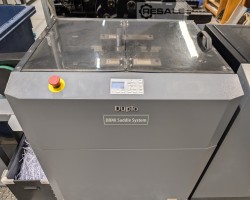 Maschine: DUPLO isaddle Broschürenfertigungsmaschinen