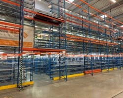 Maschine: TIXIT  Fachbodenregale