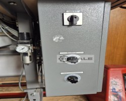 Maschine: PFAFF 8304 Heissluftschweissmaschine