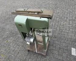 Maschine:  Spinegluer Wirbelklebende Maschine