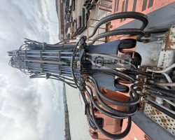 Maschine: HITACHI-MANTSINEN EX1200 - 140 RHC Mobiler Bagger für das Entladen von Billet-Schiffen