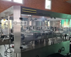 Maschine: GERNEP LABETTA3/2/11 1056 2A 3SK/ GER Flaschenetikettierer