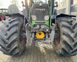 Maschine: FENDT 820 Vario TMS traktor Traktoren