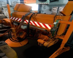 Maschine: U u Salzstreuer (Anbaugerät für Oldtimer-Unimog)