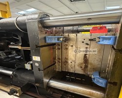 Maschine: BORCHE Bi 2240/320 Spritzgiessmaschinen