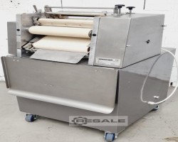 Maschine: UNIVERSUM HWM 30 Wickelmaschinen