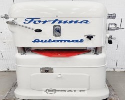 Maschine: FORTUNA Automat A 3 Brötchenpressen