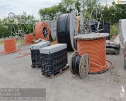 Maschine:   Posten Warenvorräte (5000 m Rohre) + (25.500 Kabel