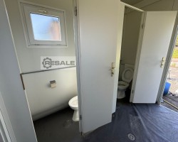 Maschine: U u Sanitär-Container