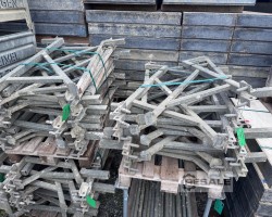 Maschine: U u Posten Schalung