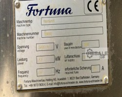 Maschine: FORTUNA Primus Premium K4 + GEK Brötchenanlagen