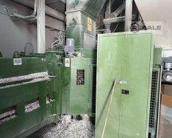 Maschine: BAUER 300 Ballenpressen