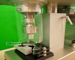 Maschine: BAUSCH + STROEBEL HV 500 Abfüll- und Verschliessmaschinen