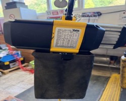 Maschine: YALE CPVF-Serie Elektrokettenzüge 500 - 1000 kg