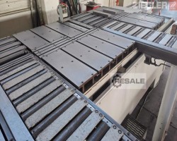 Maschine: BEHRINGER LPS 40-4 Vertikalbandsägen