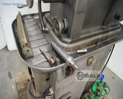 Maschine: MIKRON 102 Zahnrad-Abwälzfräsmaschine