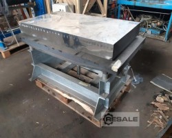 Maschine:   Montagetisch gekühlt Kühltisch