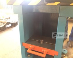 Maschine: HIDRALMAC 15T PHC Kombi Presse Hydraulische Presse