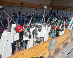 Maschine:   Kniehebelpressen