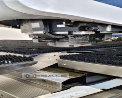 Maschine: TRUMPF TruPunch 3000-1300 (S11) CNC Stanzmaschinen