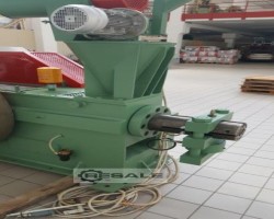 Maschine: ASCOT DIPIU BRICMATIC 1/75-200 Brikettierpressen