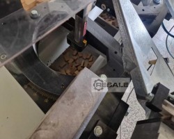 Maschine: COMEC TD2400 + CA Doppelgehrungssägen