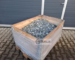 Maschine: META Clips für Fachboden Fachbodenregale