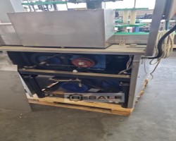 Maschine: LIDE PET BOTTLE CAPPER 8 - HEAD Verschliesser