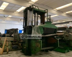 Maschine: FRANCIS SHAW K7-MK5 Hydraulischer Trichter