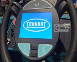 Maschine: TENNANT M17 Aufsitz-Scheuersaugmaschine