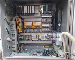 Maschine: ABB IRB 4400/45 Komplette Bearbeitungszelle mit Roboter und …,