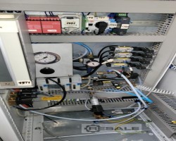 Maschine:   Zwei-Achs-Handlingsystem