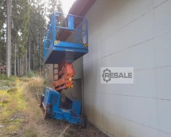 Maschine: UPRIGHT SL26SL Gelände Scherenarbeitsbühne mit Neigungsausgleich