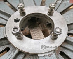 Maschine:  Ø 700 mm / Cast Planscheiben