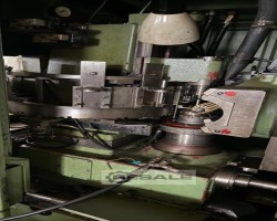 Maschine: TOS OFA 16 SC Abwälzfräsmaschinen