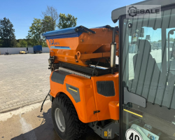 Maschine: KäRCHER MIC-84 Geräteträger / Streufahrzeug