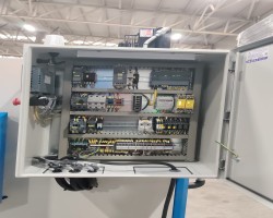 Maschine: DURENDUS C-Presse – 15 T – 300 × 300 mm Einständerpressen
