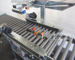 Maschine: SOCO SYSTEM T-100 Kartonverpackungsmaschinen