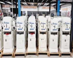 Maschine: FORTUNA Automat A 4 Brötchenpressen
