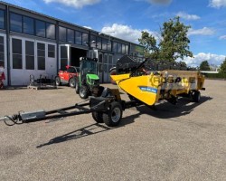 Maschine: NEW HOLLAND CH7.70 Stage V+  Mähdrescher + Schneidwerk + Schneidwerkswagen