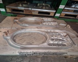 Maschine: PECCINI SILVANO + FIGLIO Gas & oil cast IRON tools Gießerei- und Kernwerkzeuge für gusseiserne Kessel