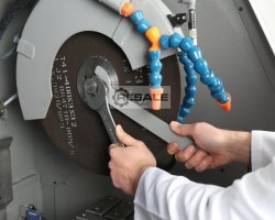 Maschine: METKON SERVOCUT 402 / 502 Trennmaschine Nasstrennschleifmaschine