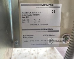 Maschine: NORMPACK NCX-067-70-2175 Kartonverschliessmaschinen