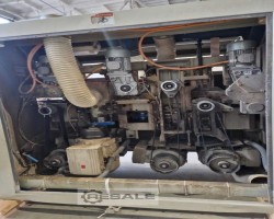 Maschine: WEINIG Unimat 300 Vierseitenhobelmaschinen