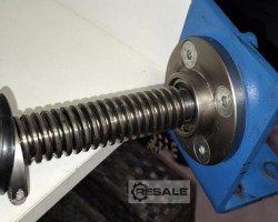 Maschine:   Kompette Lineareinheit, abgebaut, max. Hub 900/122