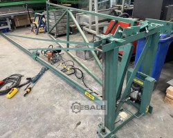 Maschine: MUYEN 1121-04 Drehkran